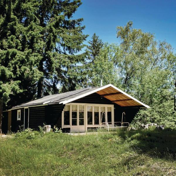 Nice Home In Månsarp With Kitchen