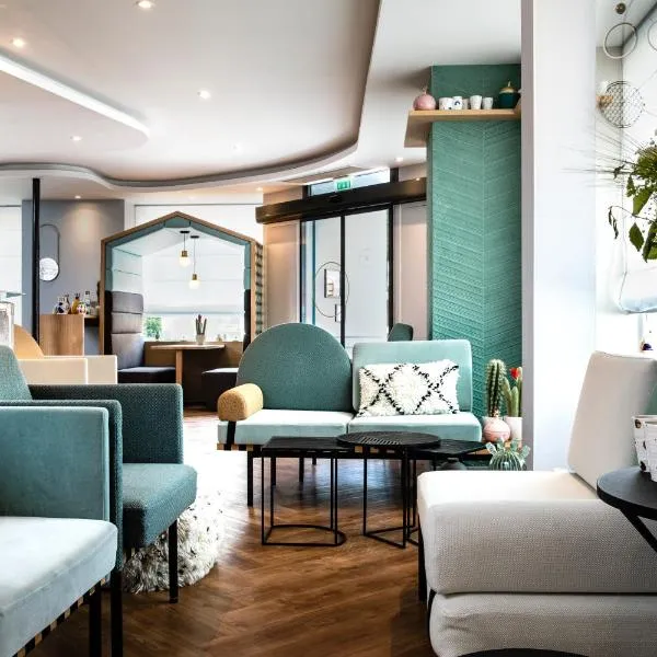 Hôtel Eiffel Saint Charles, hotel in Paris