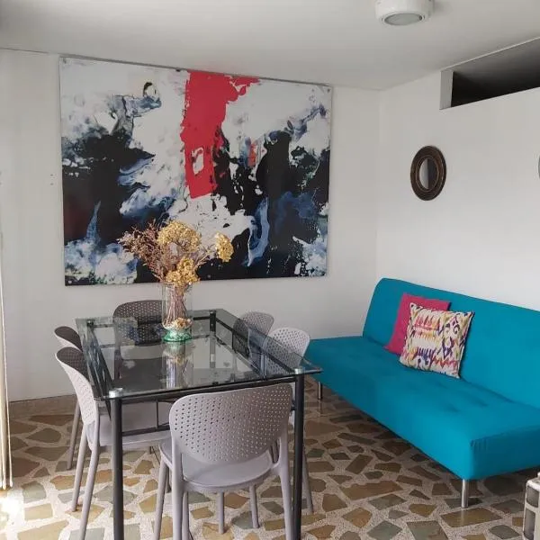 Apartamentos Amoblados JG de la 70, hotel in Medellín