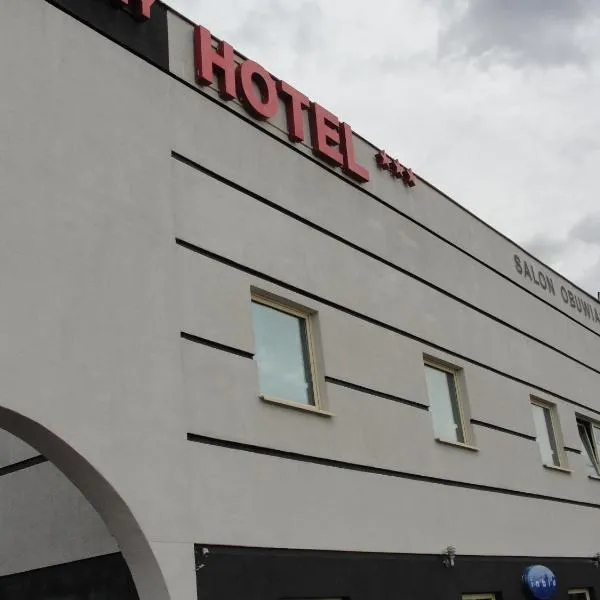 Hotel Sunny, khách sạn ở Poznań