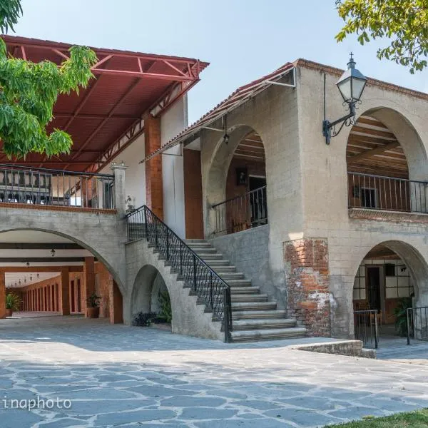 Hotel El Cristo、チョルーラのホテル