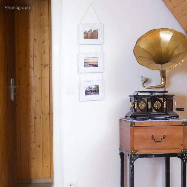 71 square meters Condo in Schwarzwald with beautiful mountain view, free wifi, ξενοδοχείο σε Schönwald