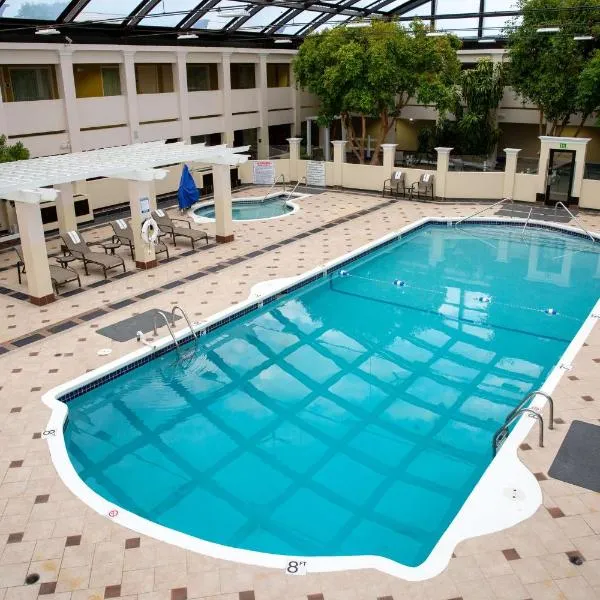 Best Western Plus Milwaukee Airport Hotel & Conference Center, hôtel à Milwaukee
