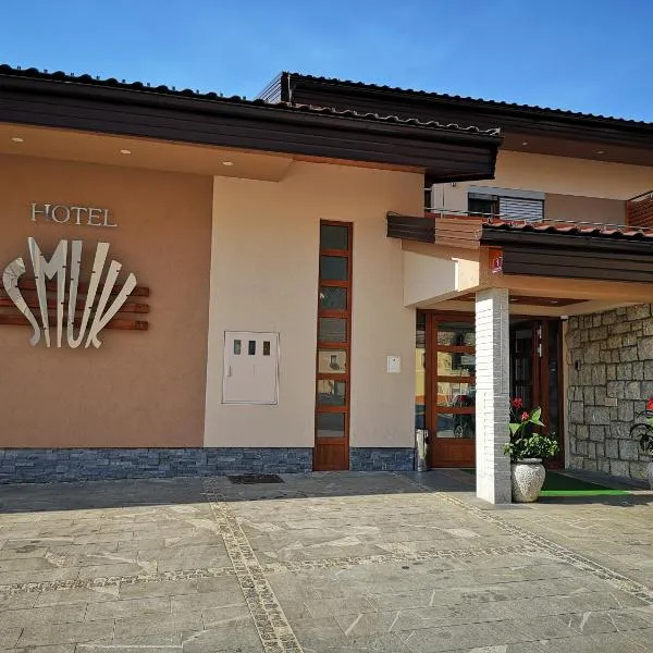 HOTEL SMUK, hotel di Semič