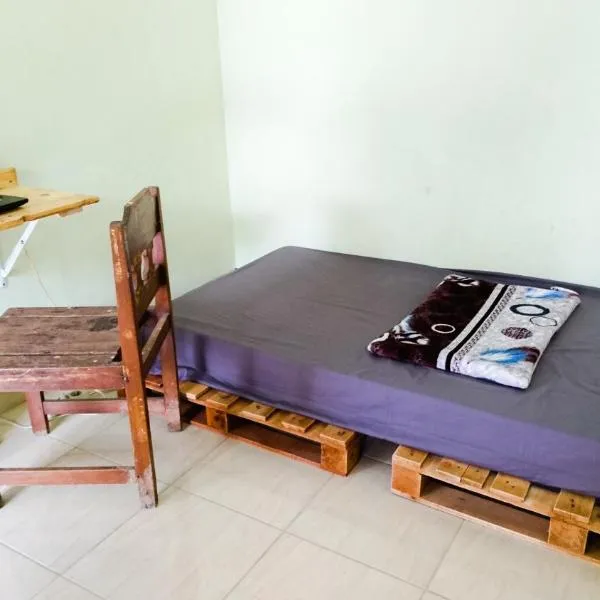 Srikaloka 12 Kostel - for Female and Couple, hotel in Yogyakarta