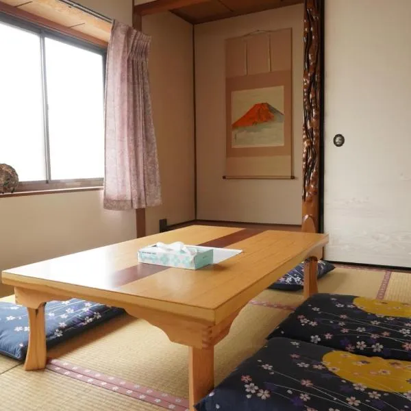 Villa alive, hotel in Takehara
