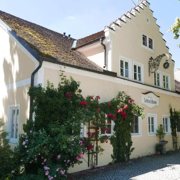 Schloss - Schenke Tunzenberg, hotell i Mengkofen