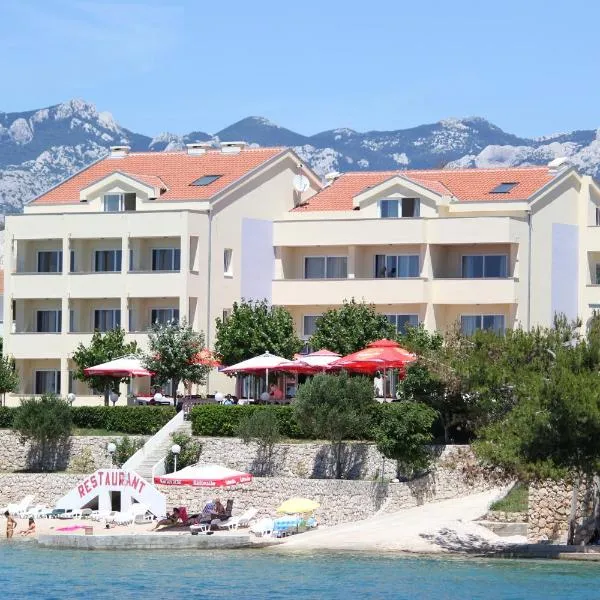 Pension Villa Rosa, hotel in Rtina