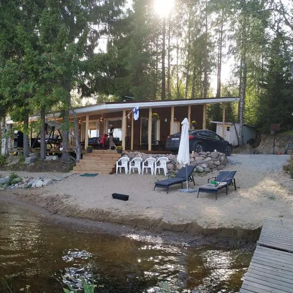 Tilhi 1 Cottage, hôtel à Piojärvi