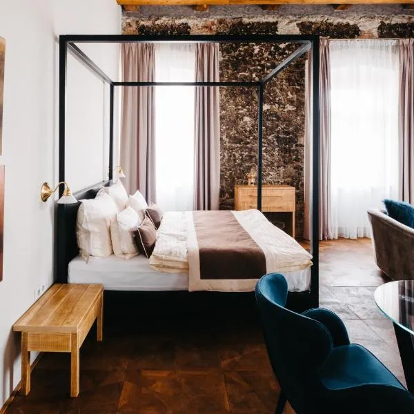 Boutique hotel Corso, hotel in Řevnice