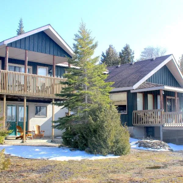 Sunset Lakehouse, cozy cottage, hotel em Miller Lake