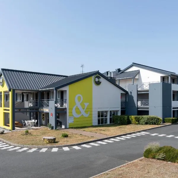 B&B HOTEL CHATEAUROUX Aéroport, hotel di Déols