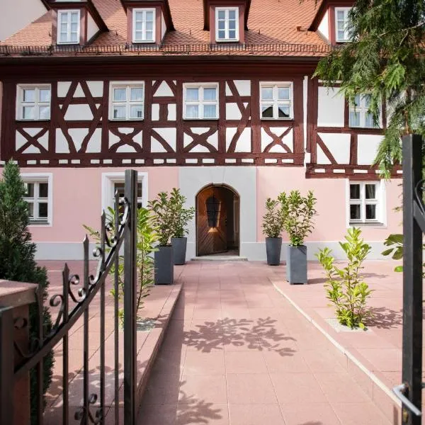 Aston‘s Hotel, ξενοδοχείο σε Röthenbach an der Pegnitz