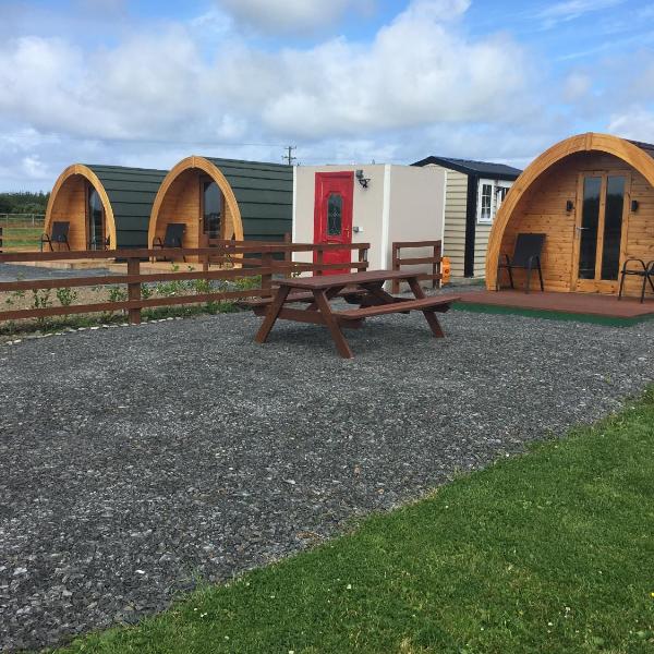 Emlagh, Self Catering Glamping Pods