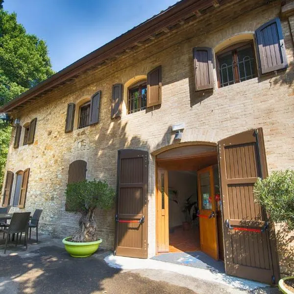 Hotel Parco Fola, ξενοδοχείο σε Albinea