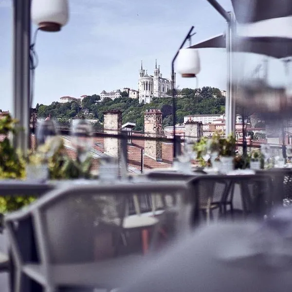 Maison Nô - Hôtel et Rooftop, hotel in Lyon