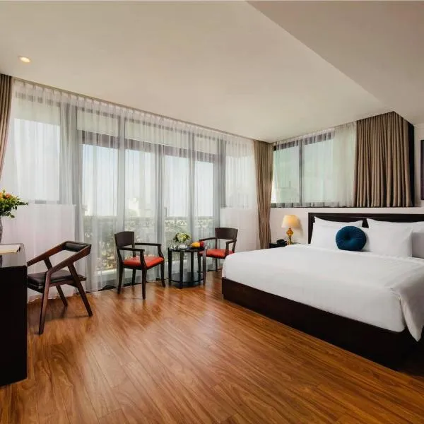 Hotel De La Seine, hotel v Hanoji