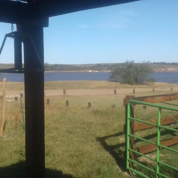 Hostal Posada Del Hum, Hotel in San Gregorio de Polanco