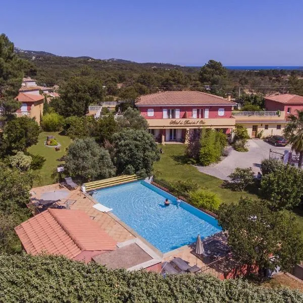 Hotel du Pont de l'Oso, hotel in Cala Rossa