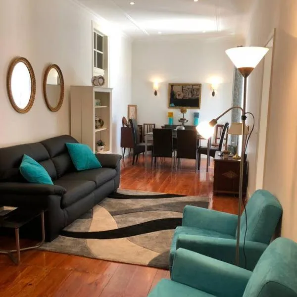 Grandmommy's House - Traditional and comfy Lisboan apartment, hotel v Lisabonu