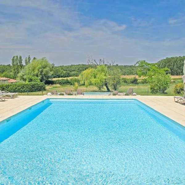 Hôtel La Bastide d'Iris, hotel em Vagnas