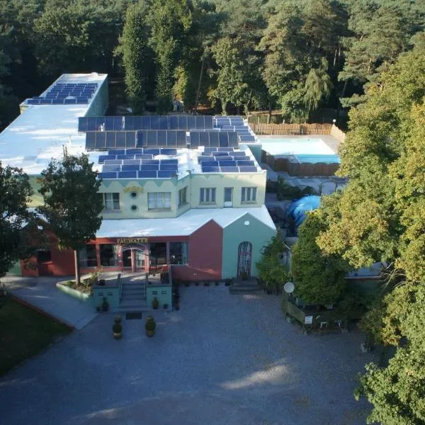 Hotel Fauwater, hotel v destinaci Kasterlee