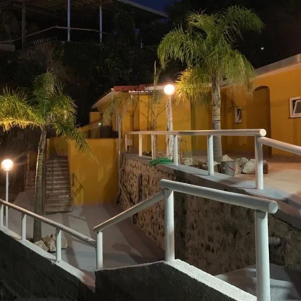 Sunrise, hotel in Ischia