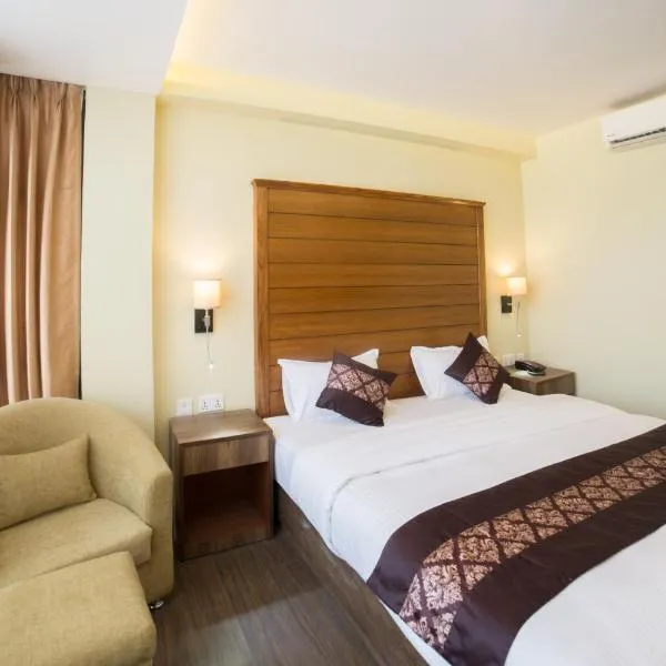 Ganapati Airport Hotel, hotel em Kathmandu