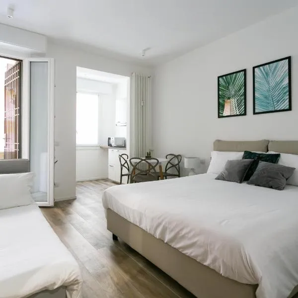 Milanofierapartments, hotel in Milan