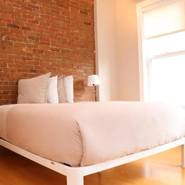 Charming Studio in Boston Brownstone, #6, hotel in Boston
