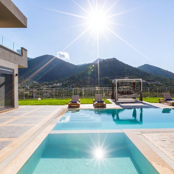 Oraia Eleni Villa, infinite coastal views, By ThinkVilla