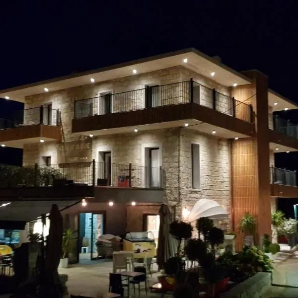 Hotel Le Tourisme、ゾンザのホテル