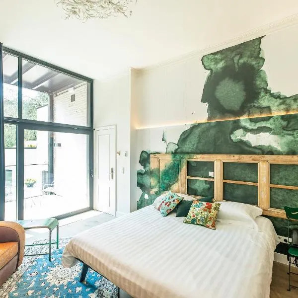 BareFoodGIULIA - Inspiration Hotel, viešbutis mieste Haseltas