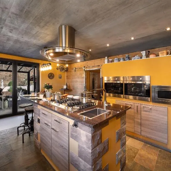 Ferienwohnung Altschloss, Hotel in Eppenbrunn