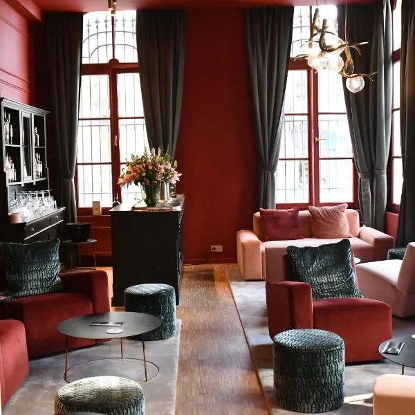 Hotel 'T Sandt, hotel em Antuérpia