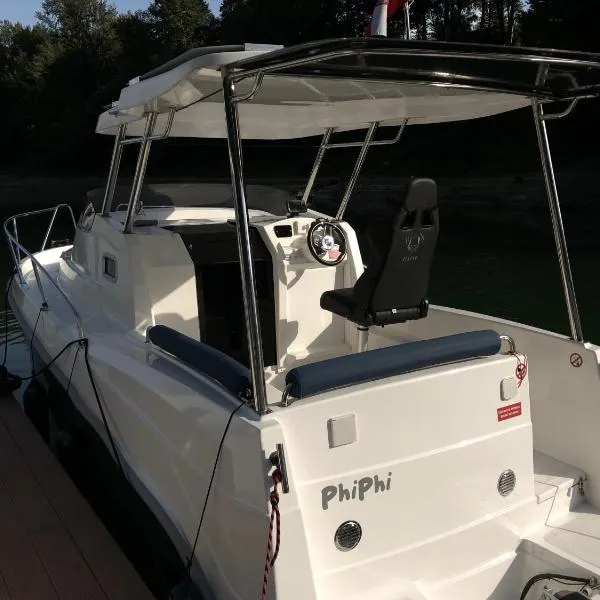 EKO-YACHT, hotel in Polańczyk