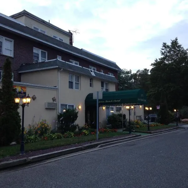 Jones Beach Hotel, hotelli kohteessa Wantagh
