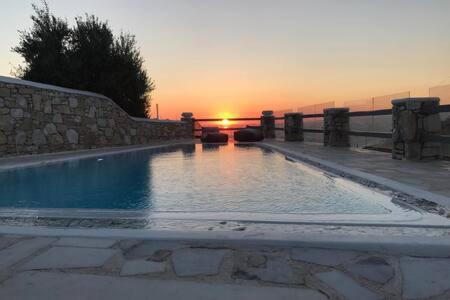 C.L.S Cavo Delos,Private Pool