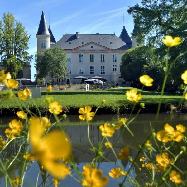 Logis Hotels - Le Saint Marcel, hotel v mestu Boé