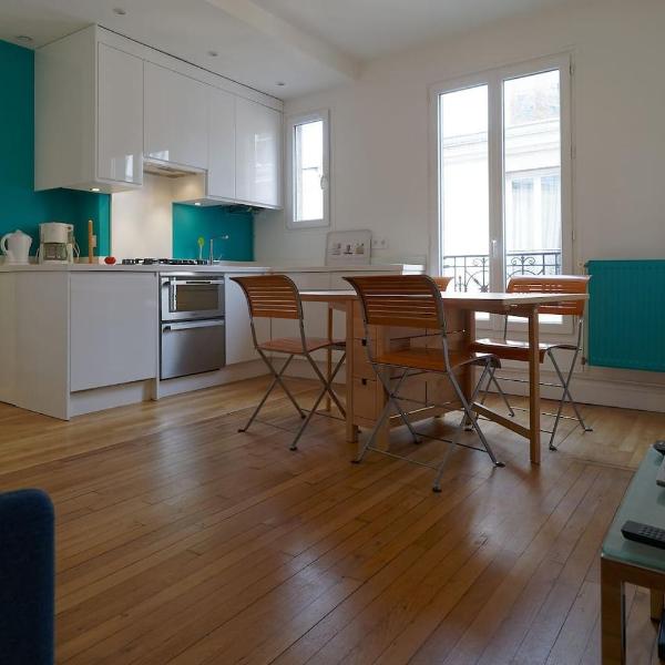 Quiet apartment near Montmartre