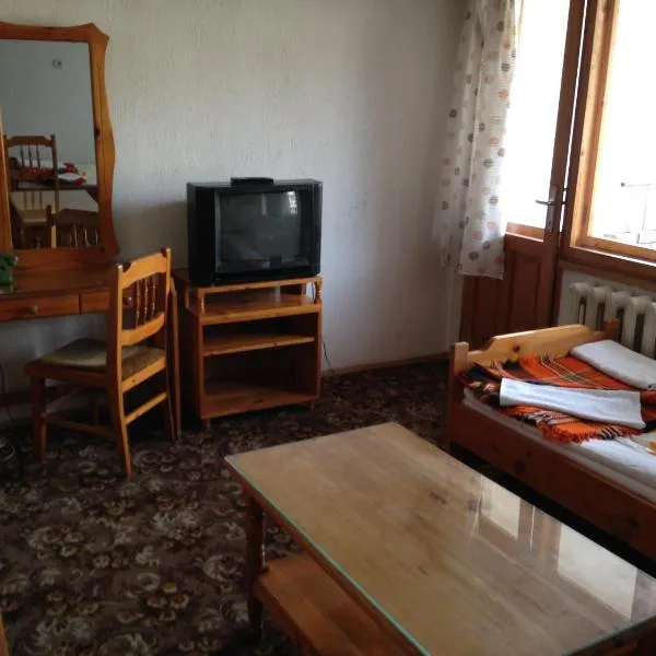 Katerina Family Hotel, hotel v destinaci Smoljan