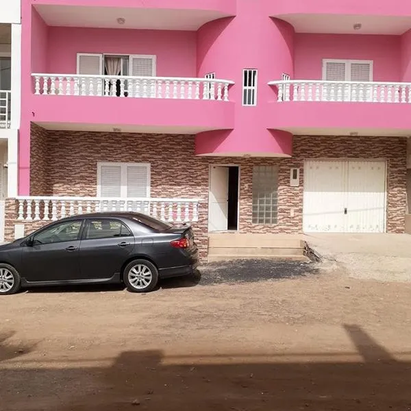 Rooming house, khách sạn ở Espargos