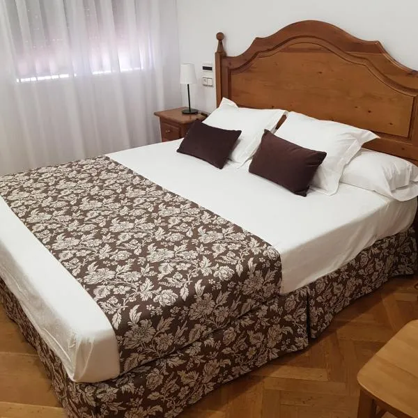 Hostal La Parada, ξενοδοχείο σε Pedro Muñoz