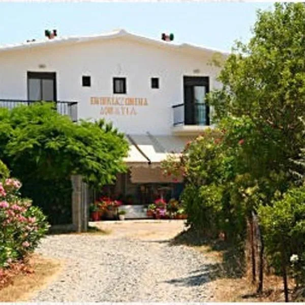 Thanasis Matsas Rooms, hotel v destinaci Kamariotissa