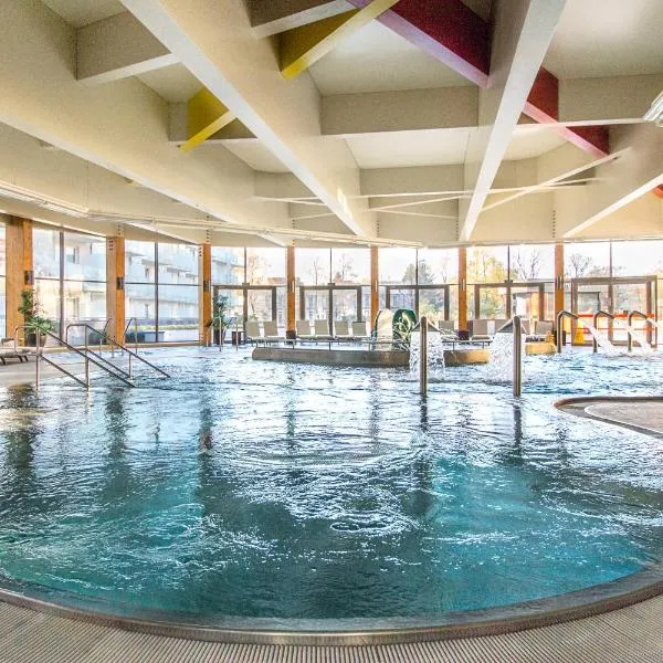 Hotel Aquarius SPA, hotel v Kolobřehu