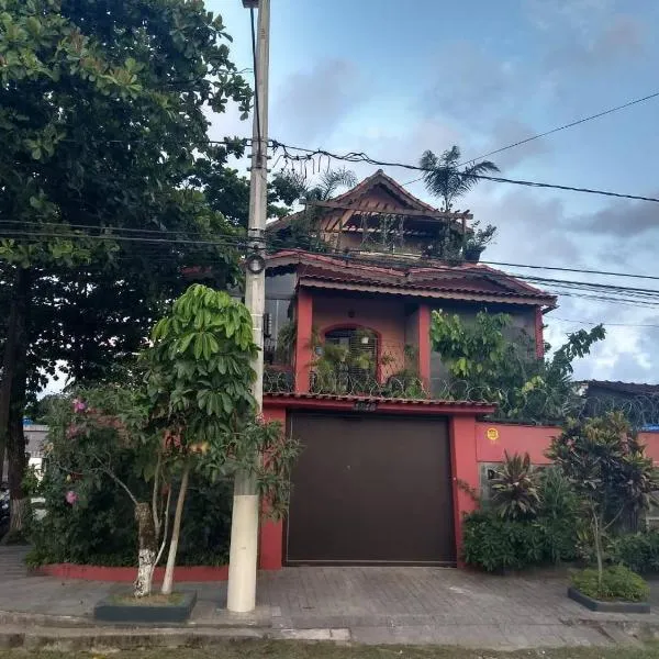 Castelo Veraneio, отель в городе Гуаружа