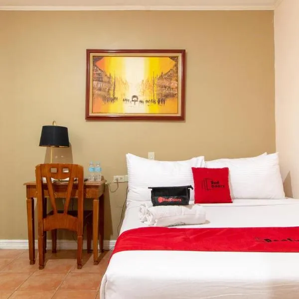 RedDoorz @ Downtown Tacloban, hotel in Tacloban