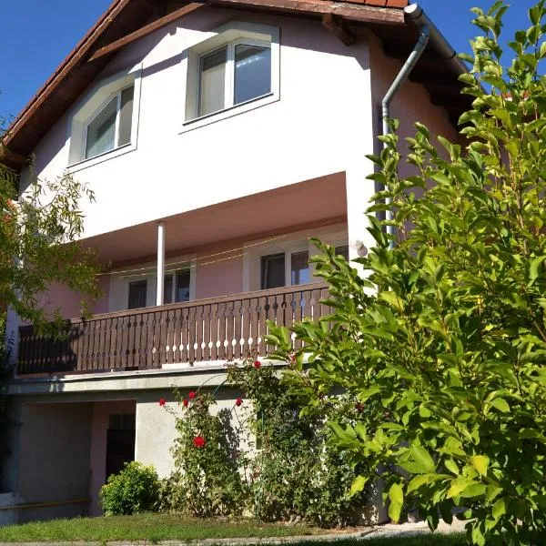 Granny's, hotel in Svätý Jur