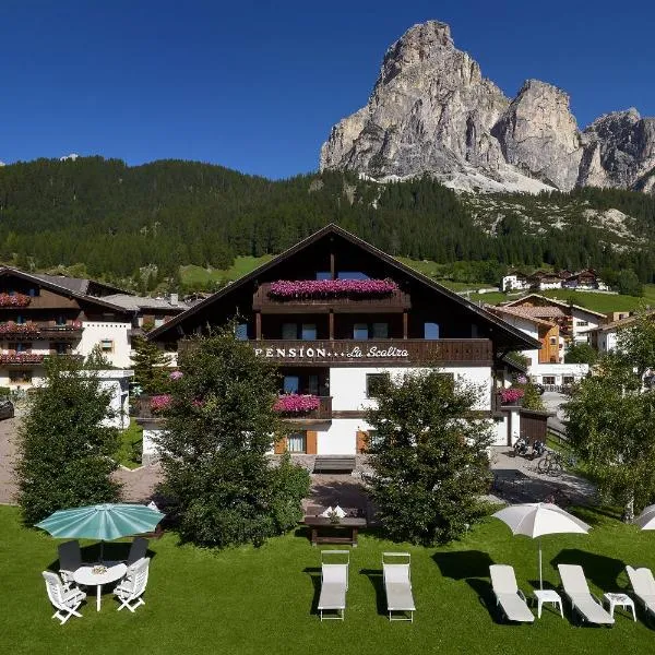Mountain B&B - La Scalira, hotel v destinaci Corvara in Badia