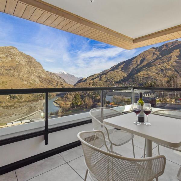 Awa Apartment @ the base of Coronet Peak